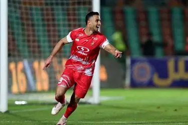 ویدیو: گل اول پرسپولیس به فجرسپاسی توسط علی علیپور