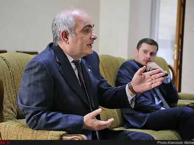 هنوز نتوانستیم با ۳ تبعه روس نفتکش توقیف شده تماس بگیریم/ از دوستان ایرانی خواهش می‌کنیم با مسکو همکاری کنند