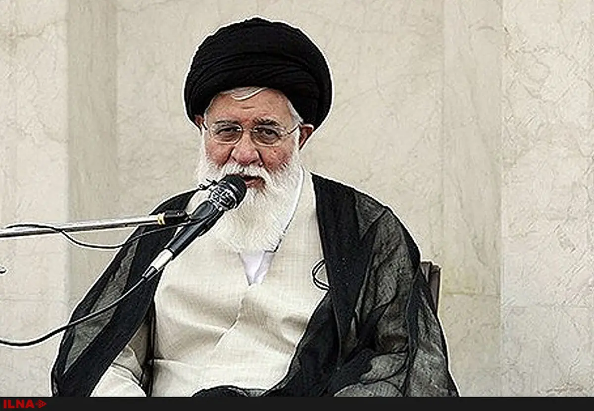 درویشی دکانی است که دشمنان درست کرده‌اند/ نیروی انتظامی اسلحه روی مردم نگرفته و آتش روی دراویش نگشود