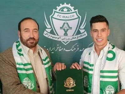 مهاجم سابق استقلال به آلومینیوم اراک پیوست