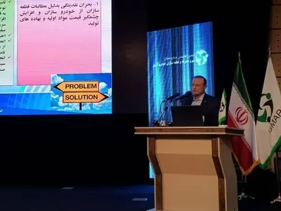 زیان ۹ هزار و ۷۰۰ میلیاردی خودروسازان/ ۴۰۰ واحد تعطیل و نیمه‌‌تعطیل شده‌اند/ 
قیمت قطعات بین ۸۰ تا ۱۴۰ درصد باید به‌روز شود