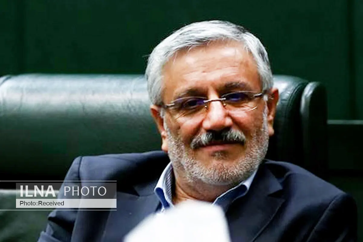 شایعه قرار گرفتن ایران در لیست سیاه FATF ظرف ۴ ساعت شاخص‌های ارزی را تحت تاثیر قرار داد/ برخی می‌خواهند عواید ناشی از حل مسأله FATF  به جیب خودشان برود