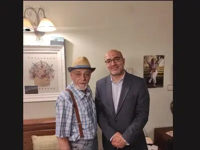 دیدار مدیرکل اداره هنرهای نمایشی با رضا بابک/ به مناسبت روز ادبیات کودک و نوجوان