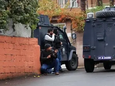 زخمی شدن ۷ نیروی پلیس ترکیه طی درگیری با اعضای داعش