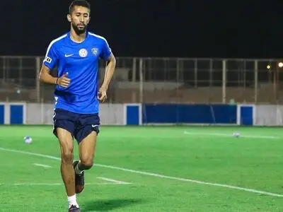 ستاره الهلال مصدوم شد