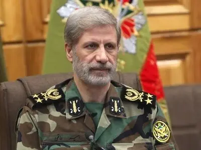سربازان عزیز سرمایه عظیم انسانی و ارکان دفاع از حقانیت، شرافت هستند

