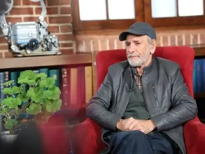 همه انسان ها ایفاگر نقش زندگی خود هستند/ منبع الهام من مردم هستند
