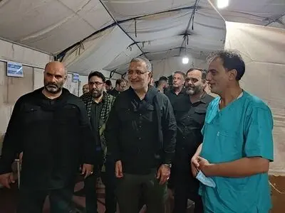 بازدید شهردار تهران از درمانگاه شبانه‌روزی شرکت شهر سالم در کربلا 