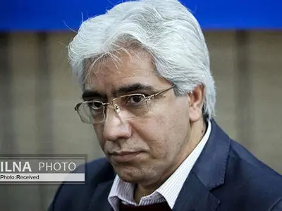 اگر بودجه انتشار کتاب را  دلار و طلا می‌خریدم سود سرشاری نصیبم می‌شد/ حمایت کردن فقط تامین بودجه نیست