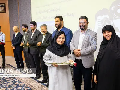 آیین تجلیل از عکاسان خبری استان قزوین به روایت تصویر