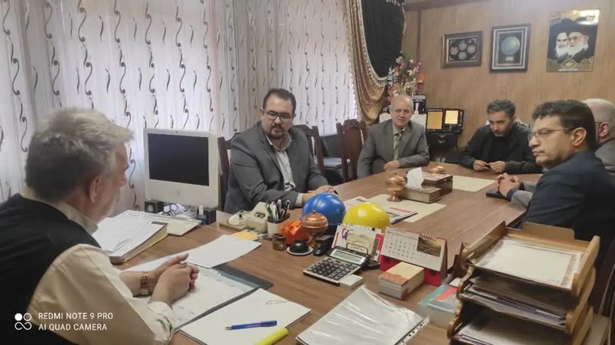 لزوم تقویت بستر کار و تولید با توسعه تشکل‌ها و انجمن‌های صنفی کارگری