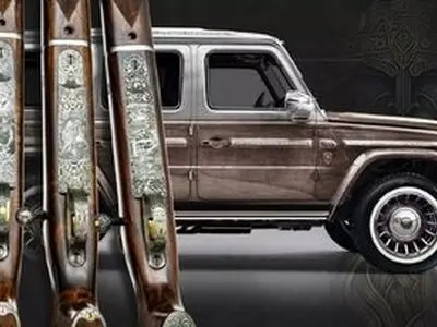 این مرسدس بنز محبوب با چهار تفنگ به فروش می‌رسد