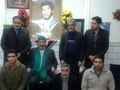 اصحاب‌رسانه کاشانی با خانواده شهید سید فرهاد متولی دیدار کردند
