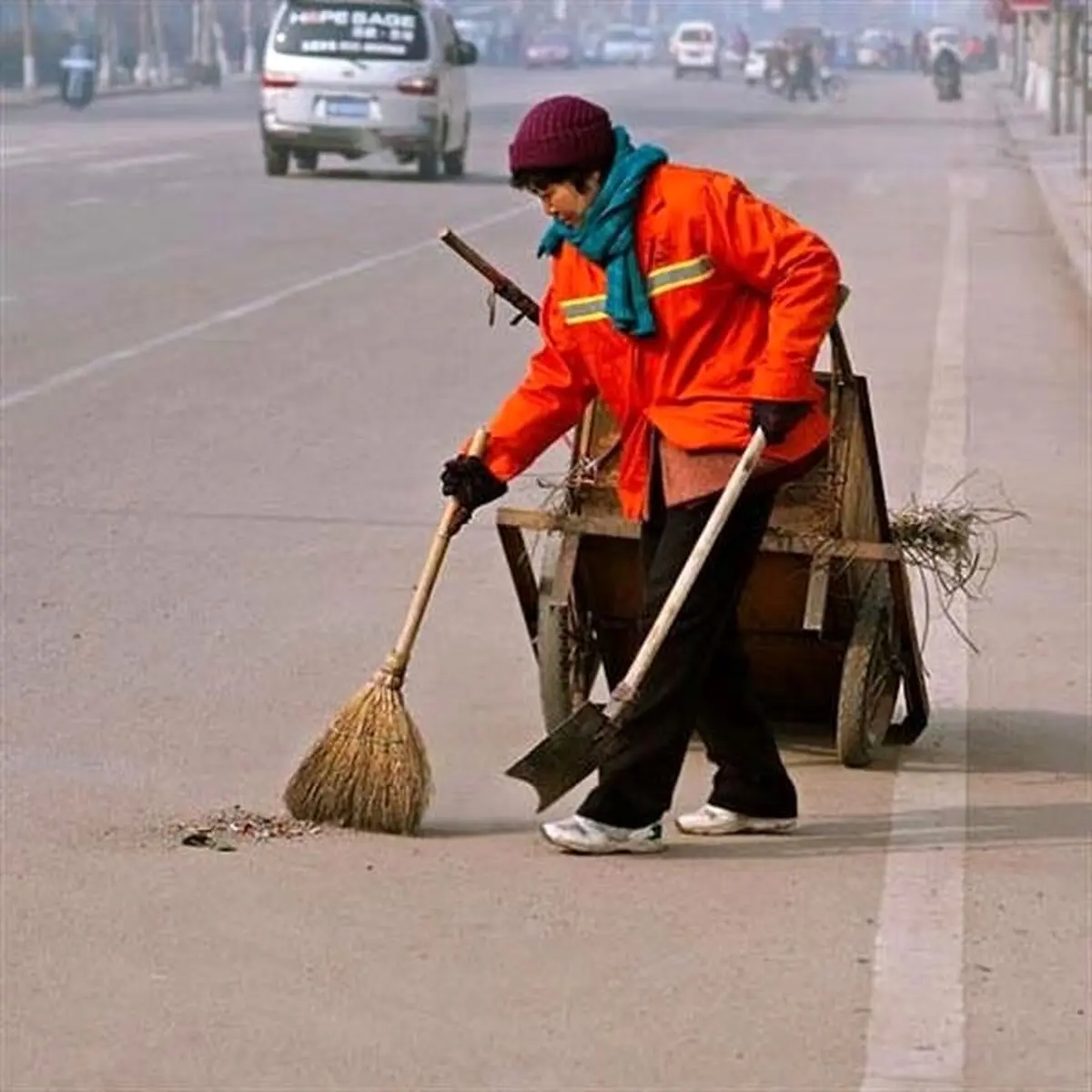 درخواست کارگران شهرداری شاهین دژ برای دریافت عیدی و معوقات سه ماهه
