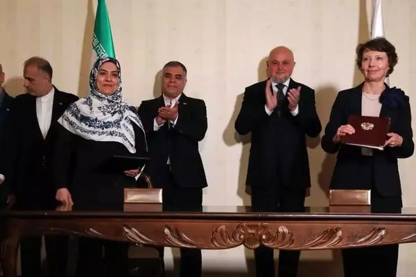 امضای تفاهم‌نامه بین مرکز ملی تحقیقات خون‌شناسی روسیه و مرکز تحقیقات سلول و ژن‌درمانی کودکان دانشگاه علوم پزشکی تهران
