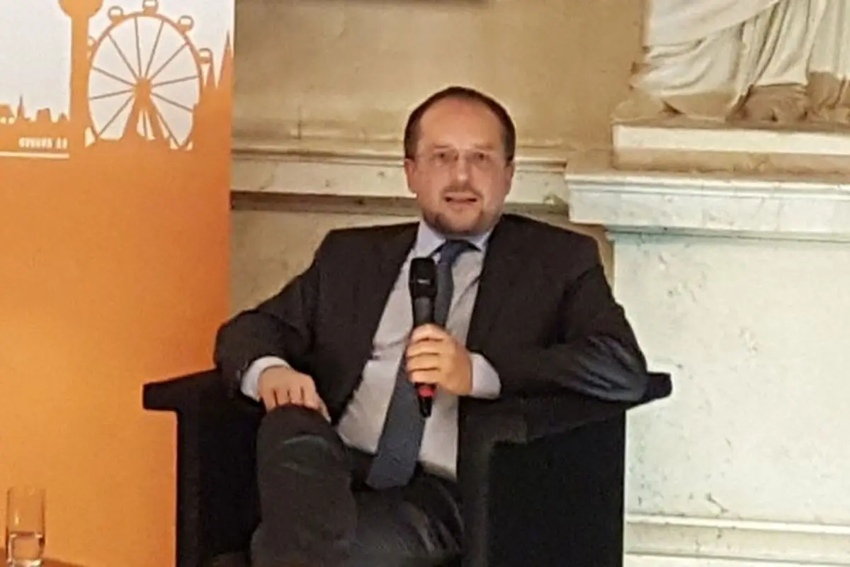 مخالفت وزیر خارجه اتریش با عضویت اوکراین در اتحادیه اروپا