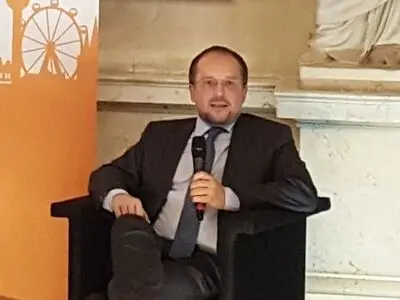 مخالفت وزیر خارجه اتریش با عضویت اوکراین در اتحادیه اروپا