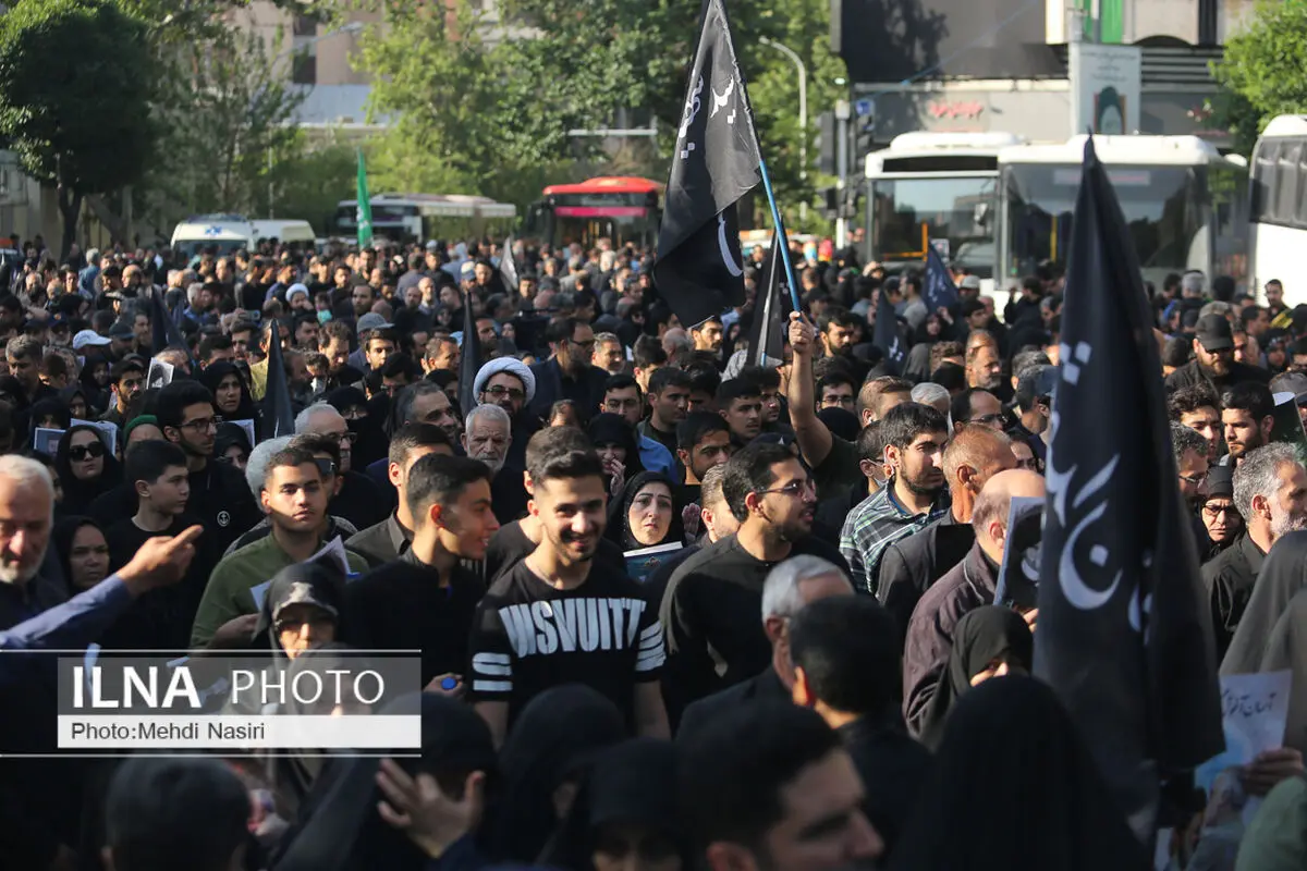 پوشش امدادی مراسم تشییع رئیس جمهور توسط ۱۷۰۰ نیروی عملیاتی  هلال احمر 