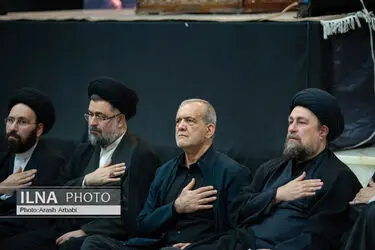 مراسم عزاداری شب عاشورا در حرم امام خمینی(ره)