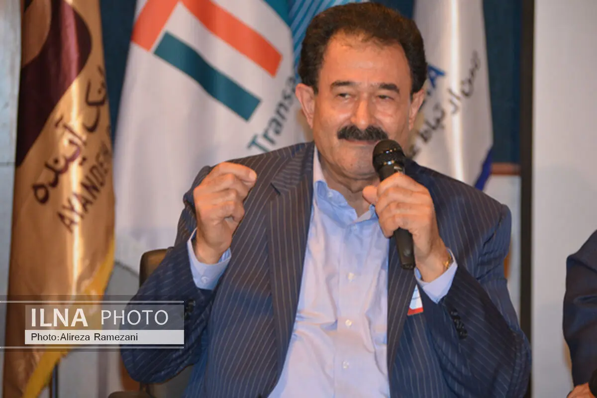 توسعه صنعت تراکنش در گرو همکاری متخصصین IT و بانکداران ایرانی است
