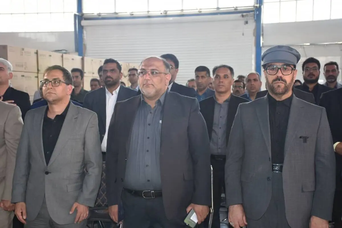 افتتاح واحد تولیدی صنایع سلولزی در زرقان با سرمایه‌گذاری ۲۵۸۰ میلیارد ریال 