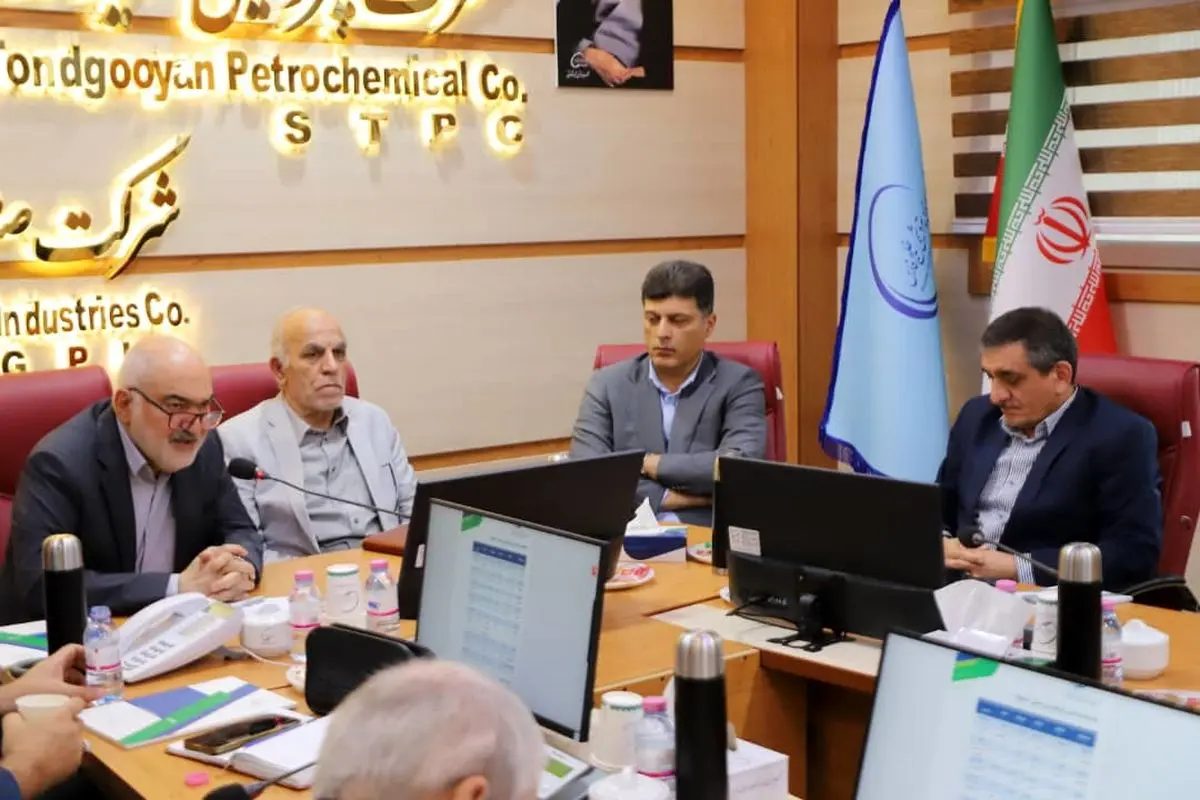 تغییر ریل توسعه کشور با اقتصاد دریامحور