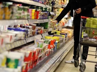 موجودی نهاده‌های دامی و کالاهای اساسی بررسی شد