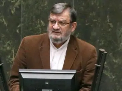 کمپین ضد واکسن برخلاف سیاست‌های کلی نظام و قوانین عقلانی، بهداشتی و درمانی است
