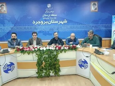بازگشت به کار بیش از ۴۹۰ کارگر نساجی بروجرد/اهتمام به مطالبات کارگران با پیگیری‌های مشترک دستگاه‌ها و نمایندگان مجلس
