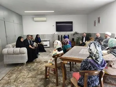 مراکز شوق زندگی فرآیند‌های فرزند خواندگی را تسهیل و تسریع کرده‌ است