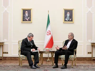 تقویت همکاری‌های ایران و ترکمنستان امنیت آینده دو ملت را تضمین می‌کند
