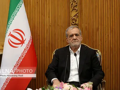 الرئیس بزشکیان یصف الوحدة والتماسک محورا رئیسیا لزیارته الى العراق