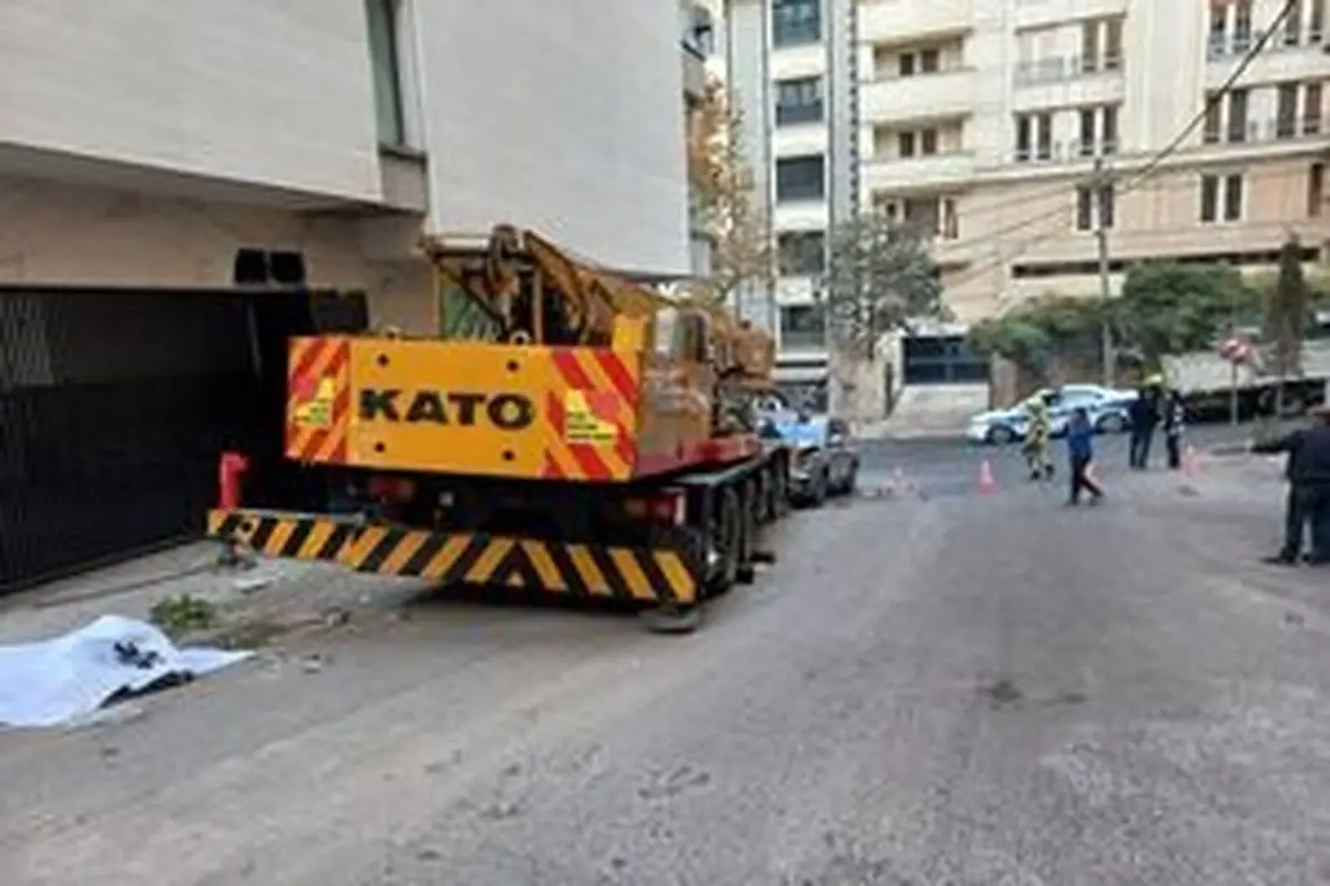 مرگ راننده جرثقیل در خیابان شریعتی تهران