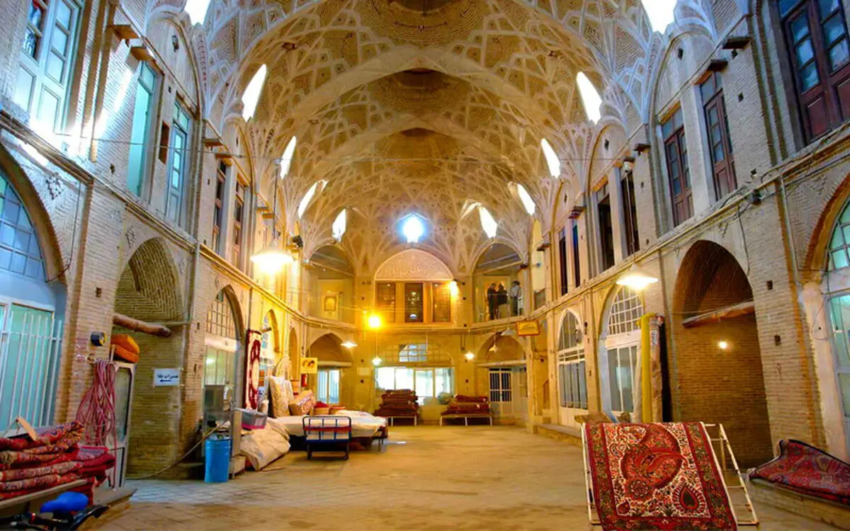ضرورت اضطراری کف سازی 3 راسته بازار زنجان