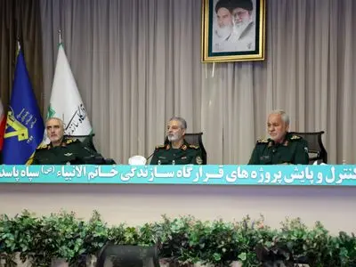 دانش‌ قرارگاه خاتم‌الانبیا به‌بخش‌های دولتی‌وخصوصی منتقل‌شود