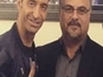 عنایتی قراردادش را با استقلال امضا کرد