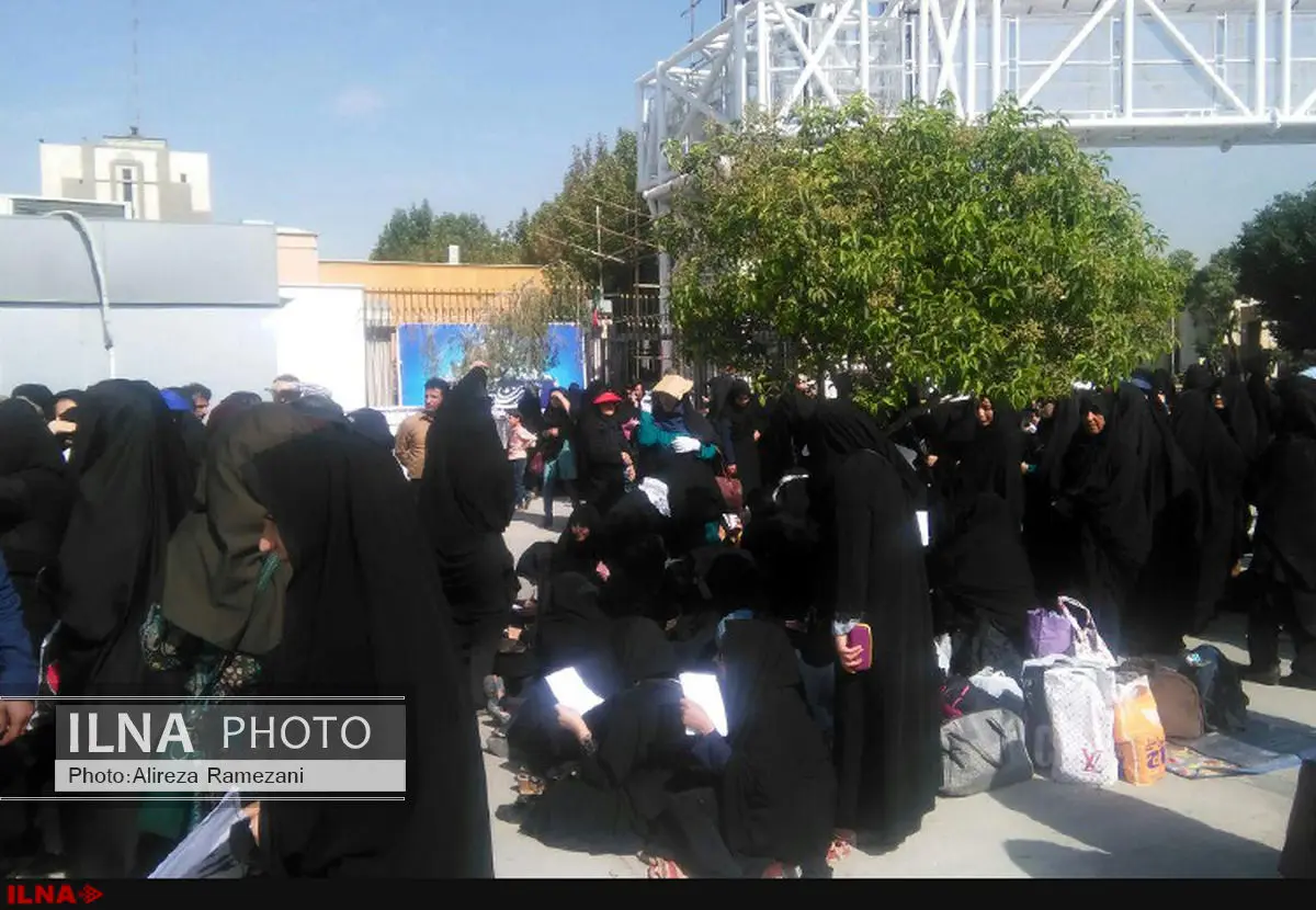 «آموزش دهندگان» نهضت سوادآموزی باز هم تجمع کردند