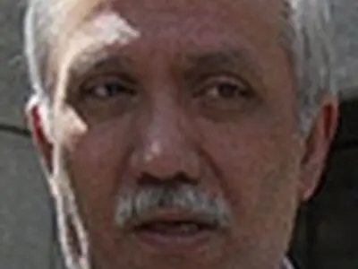 کیفیت واکسن‌های تولید داخل به مراتب از وارداتی‌ها بهتر است
