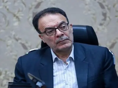 هرچه سریع‌تر موضوع برگشت فوری مطالبات مردم از گردن کلفت‌های بانکی تعیین تکلیف شود