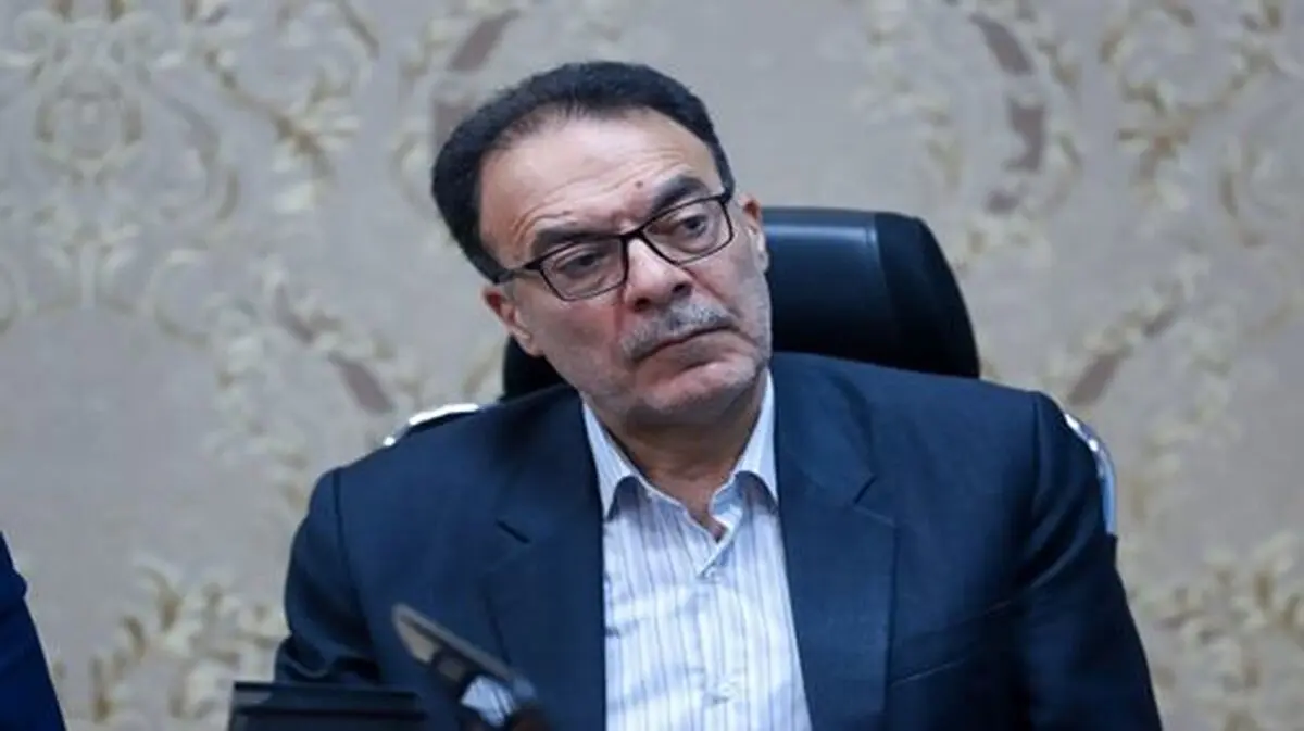 هرچه سریع‌تر موضوع برگشت فوری مطالبات مردم از گردن کلفت‌های بانکی تعیین تکلیف شود