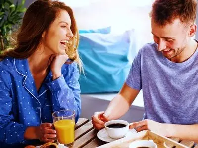 زوج‌هایی که تقریبا هرگز سر پول بحث نمی‌کنند، ۶ باور نادر دارند