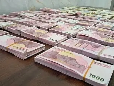 چرا عراق و پاکستان اسکناس ایرانی ذخیره می‌کنند؟
