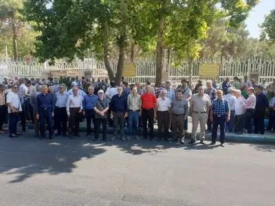 تجمع بازنشستگان مخابرات اصفهان/ تعهدات قانونی بر زمین ماند