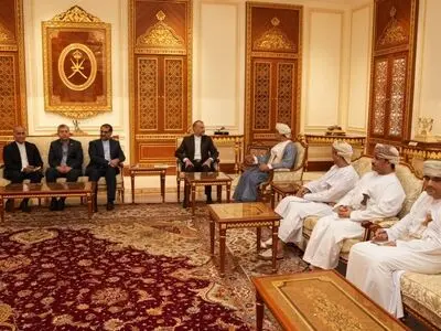 عبداللهیان یلتقی في مسقط وزیر المکتب السلطاني