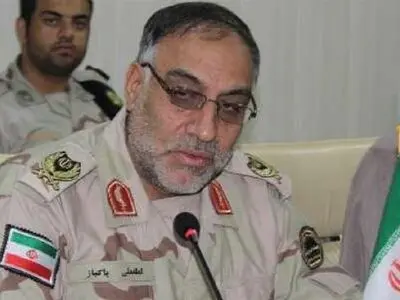 توقیف شناور قاچاقچیان در آب های بندر امام خمینی/ خروج محموله ۴۱ تنی از ایران، از مدار خارج شد