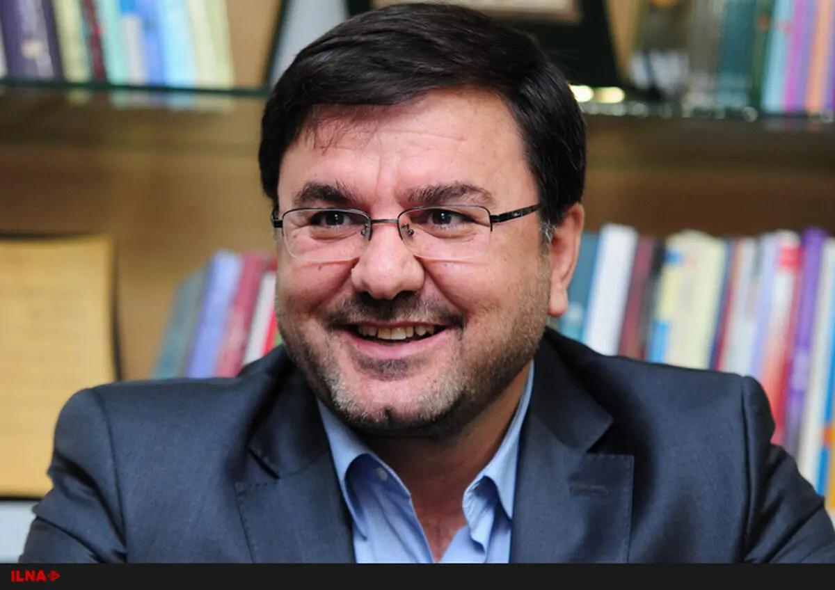 دولت فهرست دلالان و متخلفان ارزی را منتشر کند/تک‌نرخی کردن قیمت دلار اقدام مثبتی بود