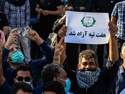 بلایی که بر سر کارگران «هفت‌تپه» نازل شد/ بزرگترین «کشت و صنعت» ایران نجات می‌یابد؟
