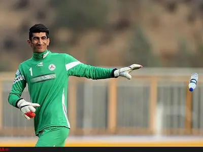 عصبانیات شدید بیرانوند در اردوی اوکراین؛ یک ریال از پولم را هم نمی بخشم! (فایل صوتی)