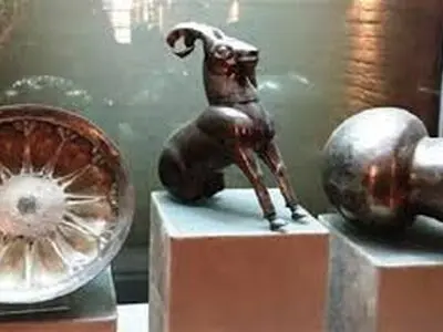 نگهداری ۱۷ هزار شیء تاریخی در در موزه و گنجینه قلعه فلک‌الافلاک خرم‌آباد 