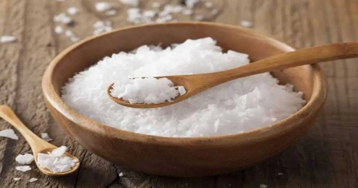 چرا نمک فشار خون برخی افراد را سریع بالا می‌برد؟